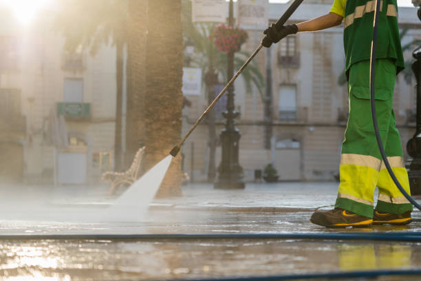 Why Choose Our Certified Pressure Washing Experts for Your Project Needs in University Of Virginia, VA?